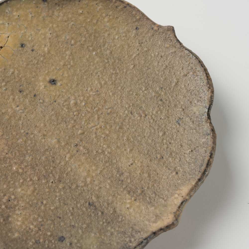 作家 冨部咲喜子 粉引木瓜形豆皿 作家 冨部咲喜子 陶磁器作家もの