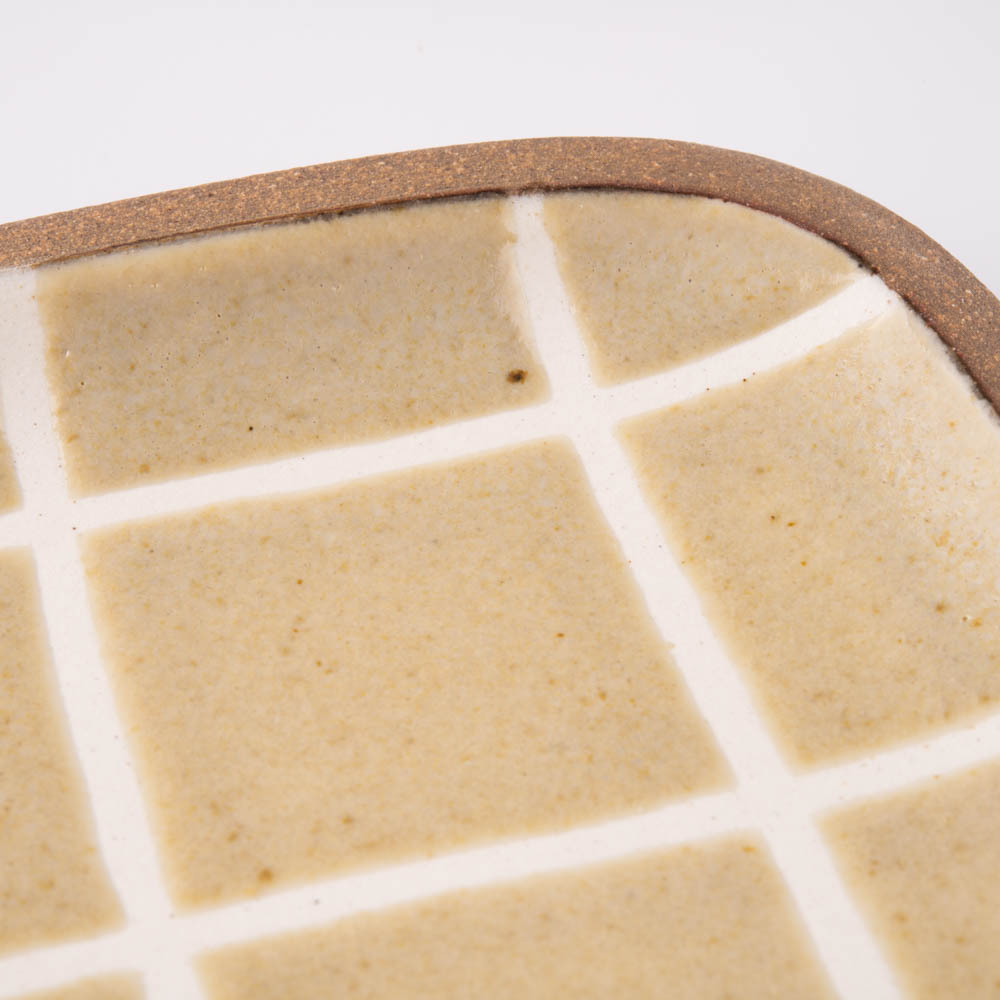 やちむん 一翠窯 長方皿(小) タイル 白(キビ灰) やちむん 一翠窯 やちむん