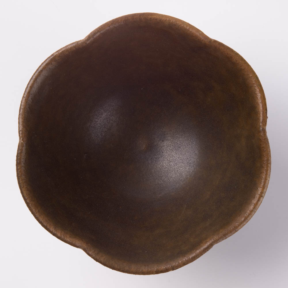 古谷製陶所 サビ釉 輪花高台鉢 信楽焼 古谷製陶所 信楽焼