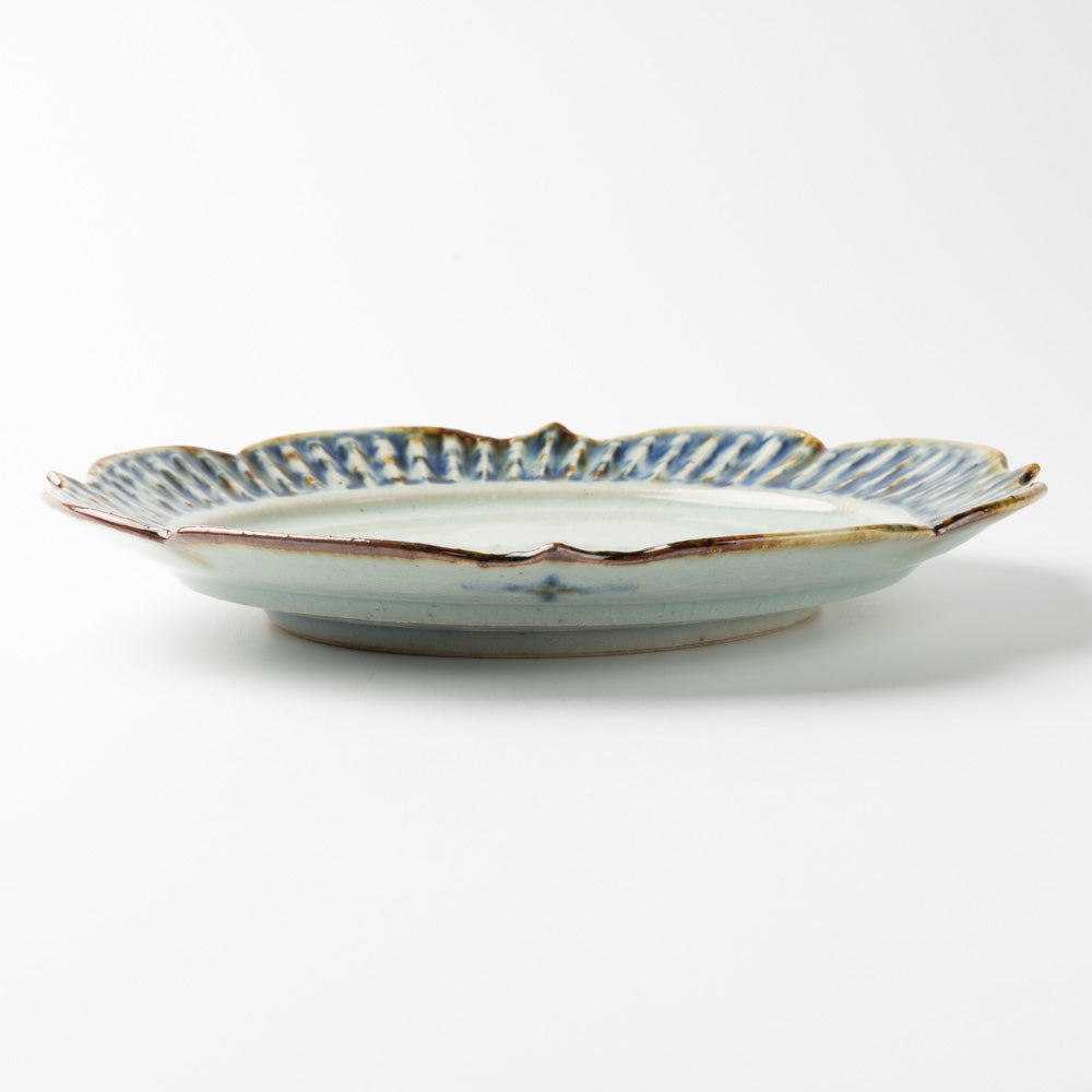 砥部焼 陶房遊 7.8寸輪花リム皿 錆青 砥部焼 陶房遊 砥部焼