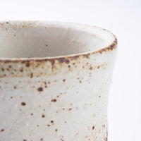 作家 山本直毅 フリーカップ アンティークホワイト 作家 山本直毅 陶磁器作家もの