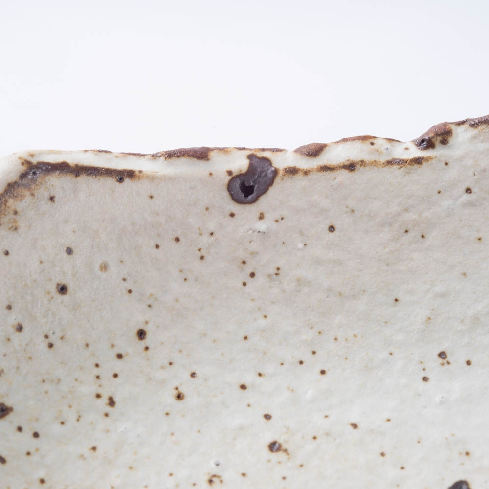 作家 山本直毅 台形小皿 アンティークホワイト 作家 山本直毅 陶磁器作家もの