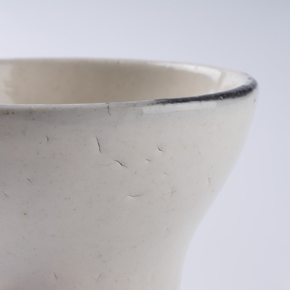 信楽焼 丸十製陶 ミニカップ 割れ粉引 信楽焼 丸十製陶 信楽焼