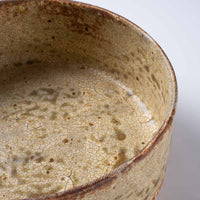 作家 馬渡新平 ヒビ粉引き 平鉢6寸 作家 馬渡新平 陶磁器作家もの