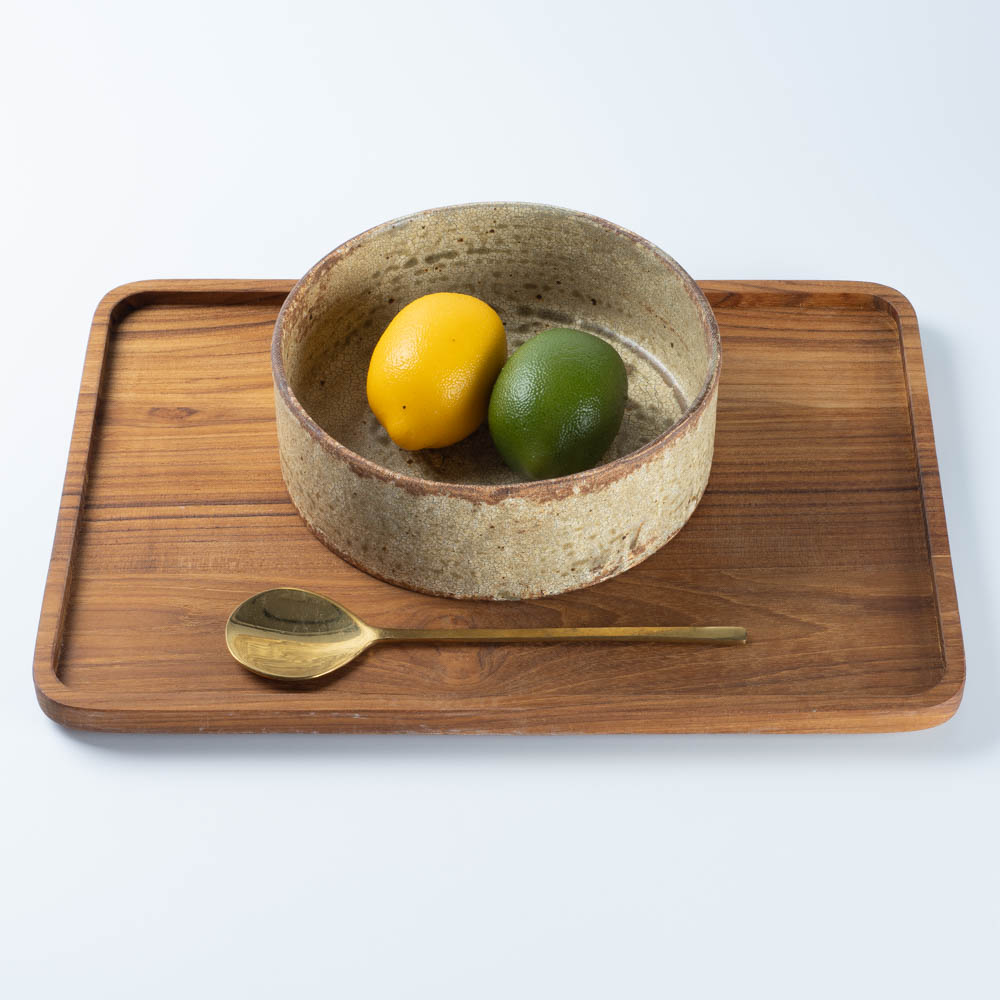 作家 馬渡新平 ヒビ粉引き 平鉢6寸 作家 馬渡新平 陶磁器作家もの