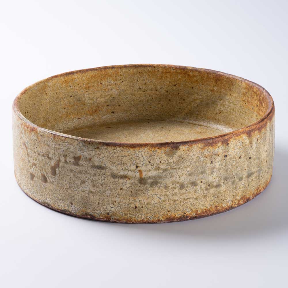 作家 馬渡新平 ヒビ粉引き 平鉢7寸 作家 馬渡新平 陶磁器作家もの