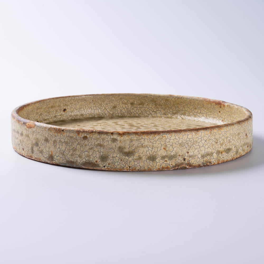 作家 馬渡新平 ヒビ粉引き 平皿6寸 作家 馬渡新平 陶磁器作家もの