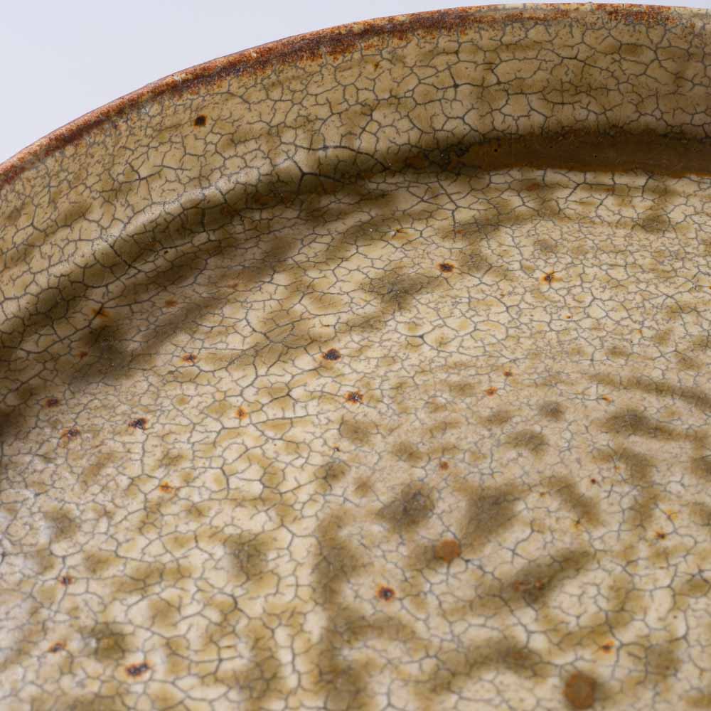 作家 馬渡新平 ヒビ粉引き 平皿6寸 作家 馬渡新平 陶磁器作家もの