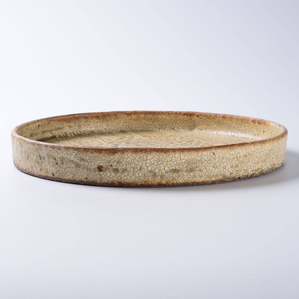 作家 馬渡新平 ヒビ粉引き 平皿7寸 作家 馬渡新平 陶磁器作家もの