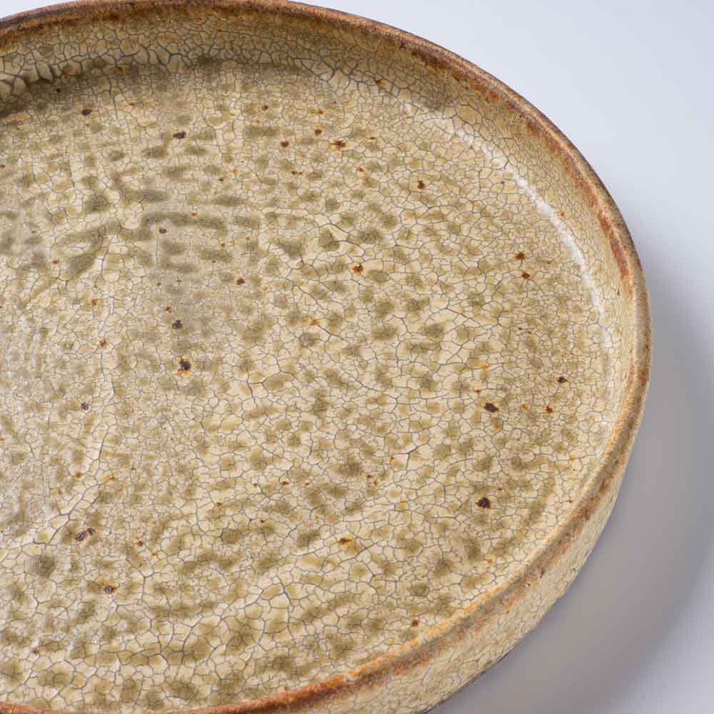 作家 馬渡新平 ヒビ粉引き 平皿7寸 作家 馬渡新平 陶磁器作家もの