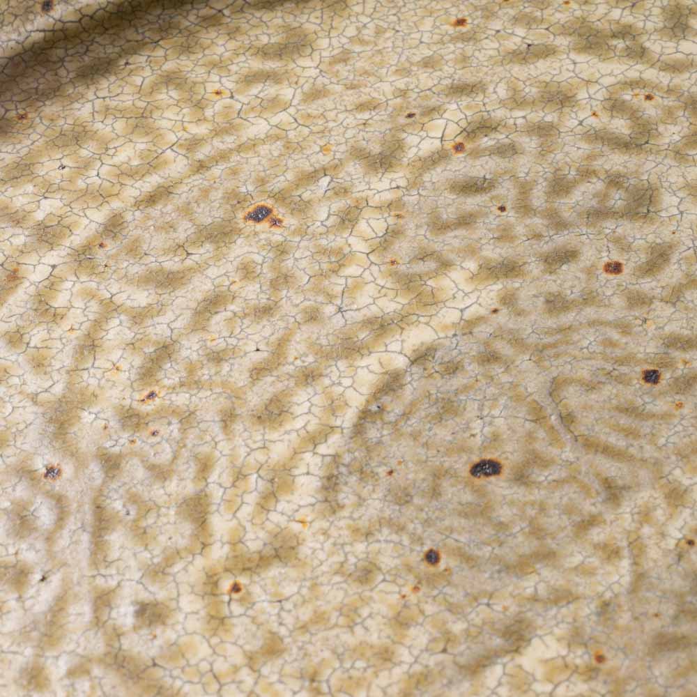 作家 馬渡新平 ヒビ粉引き 平皿8寸 作家 馬渡新平 陶磁器作家もの