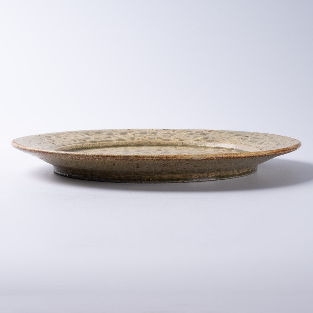 作家 馬渡新平 ヒビ粉引き リム皿8寸 作家 馬渡新平 陶磁器作家もの