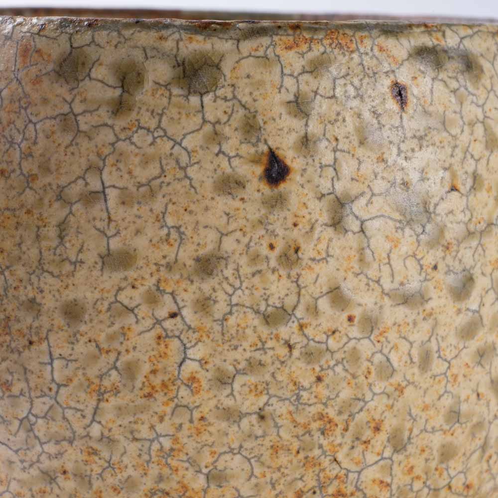 作家 馬渡新平 ヒビ粉引き マグカップ 作家 馬渡新平 陶磁器作家もの