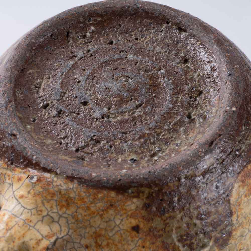 作家 馬渡新平 ヒビ粉引き マグカップ 作家 馬渡新平 陶磁器作家もの