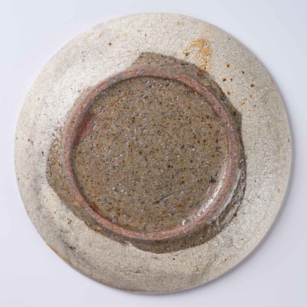 作家 馬渡新平 灰釉ヒビ粉引き 皿6寸 作家 馬渡新平 陶磁器作家もの