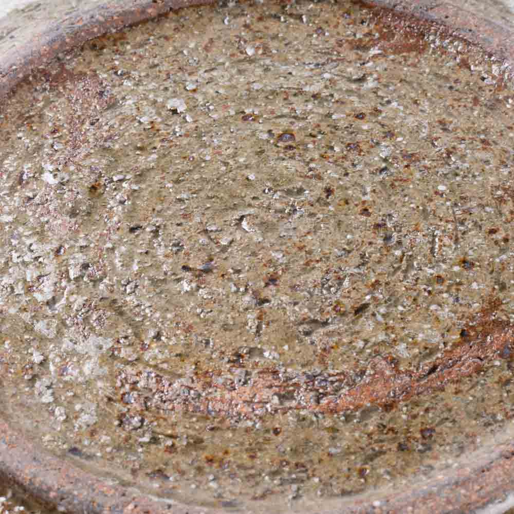作家 馬渡新平 灰釉ヒビ粉引き 皿7寸 作家 馬渡新平 陶磁器作家もの