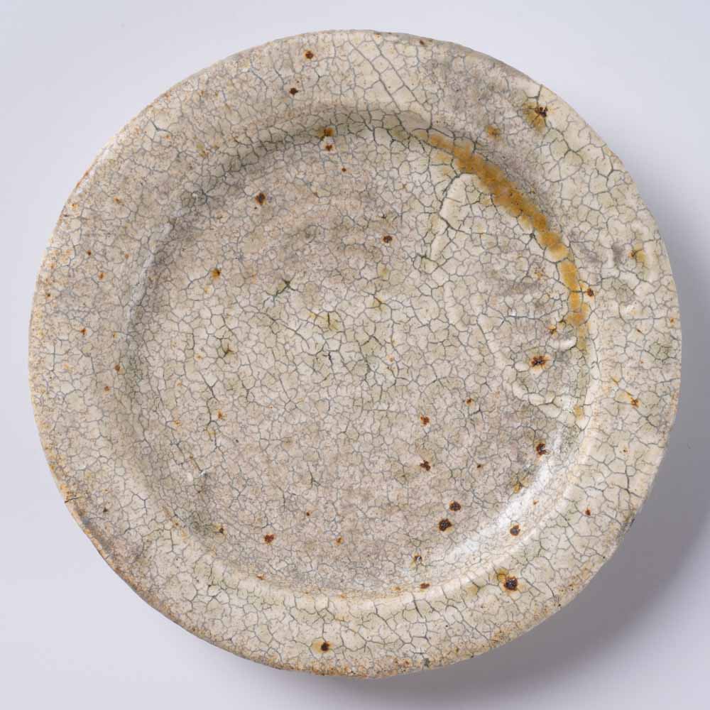 作家 馬渡新平 灰釉ヒビ粉引き リム皿10cm 作家 馬渡新平 陶磁器作家もの