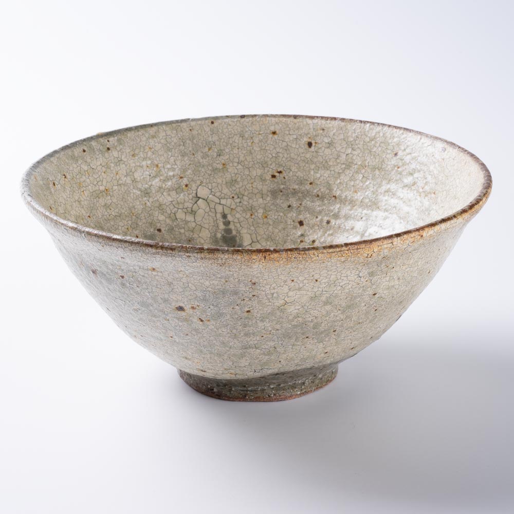 作家 馬渡新平 灰釉ヒビ粉引き 鉢6寸 作家 馬渡新平 陶磁器作家もの