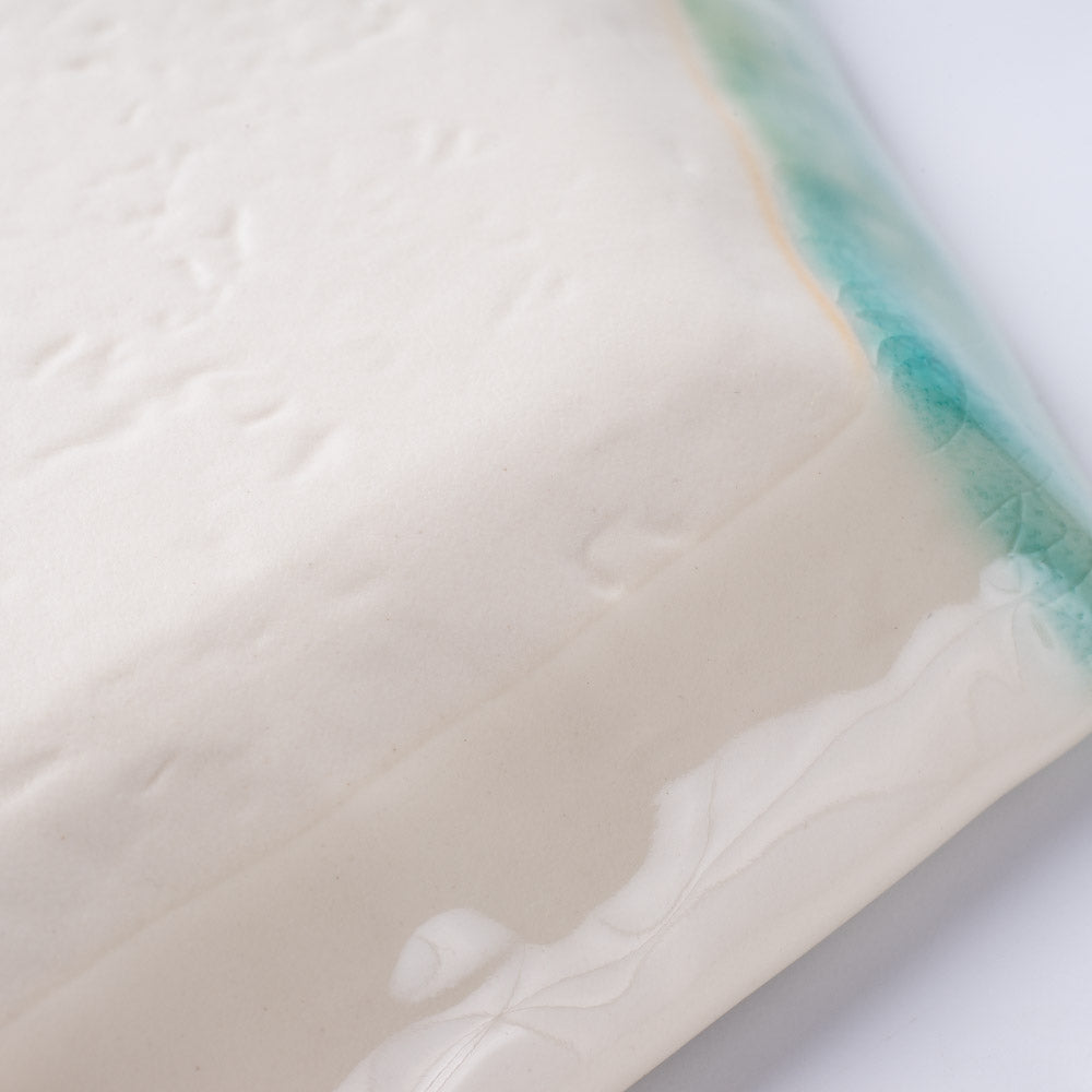 m.m.d. 取皿(二分掛け) 青磁 m.m.d. 瀬戸焼