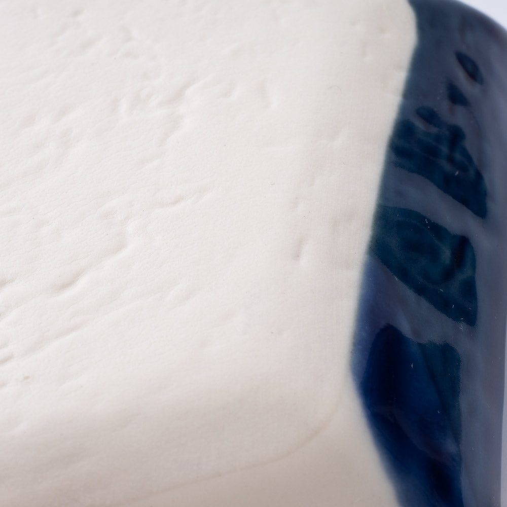 m.m.d. 取皿(二分掛け) 瑠璃 m.m.d. 瀬戸焼