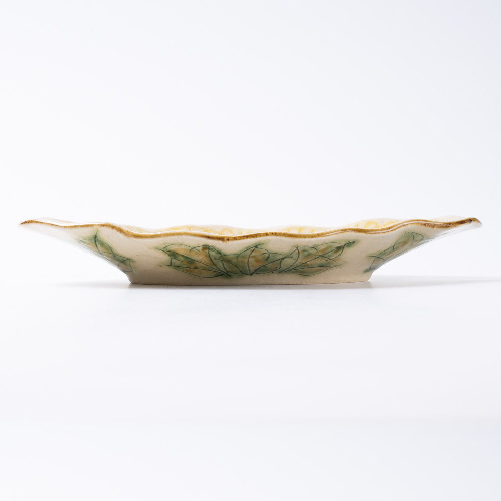 作家 加藤芳平 牡丹花 舟形皿(黄) 作家 加藤芳平 陶磁器作家もの