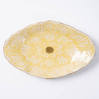 作家 加藤芳平 牡丹花 舟形皿(黄) 作家 加藤芳平 陶磁器作家もの