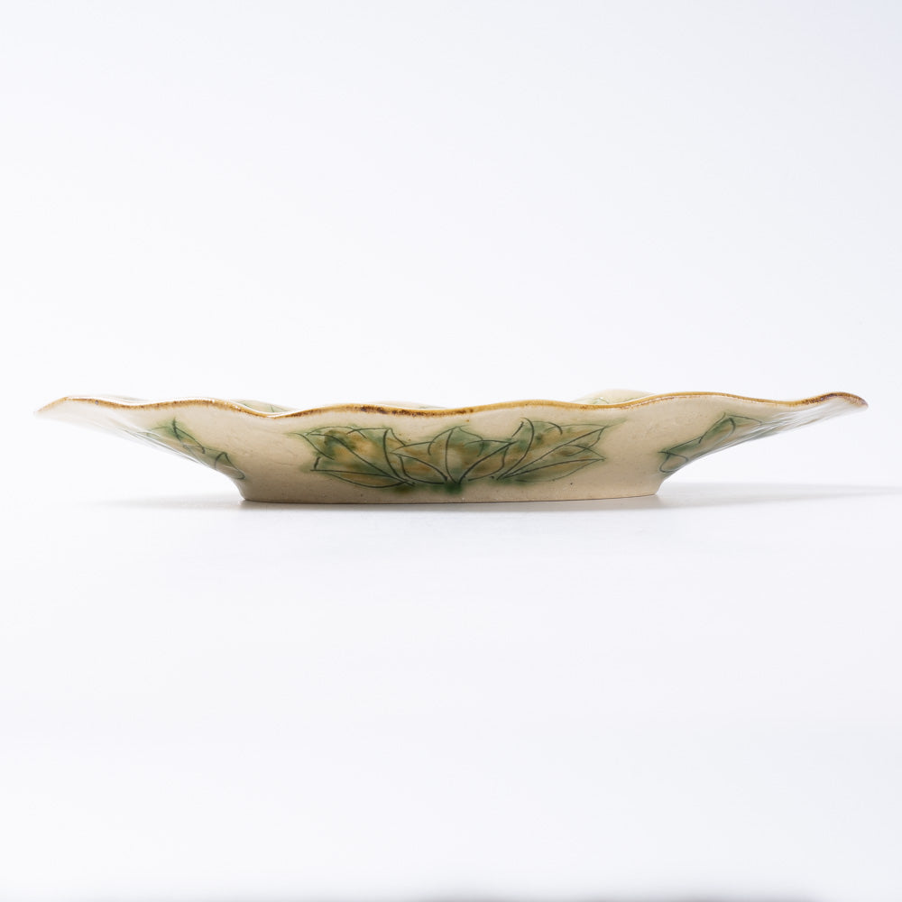 作家 加藤芳平 牡丹花 舟形皿(緑) 作家 加藤芳平 陶磁器作家もの