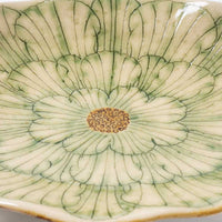 作家 加藤芳平 牡丹花 舟形皿(緑) 作家 加藤芳平 陶磁器作家もの