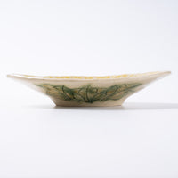 作家 加藤芳平 牡丹花 菱形小皿(黄) 作家 加藤芳平 陶磁器作家もの