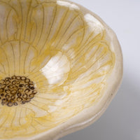 作家 加藤芳平 牡丹花 豆鉢(黄) 作家 加藤芳平 陶磁器作家もの