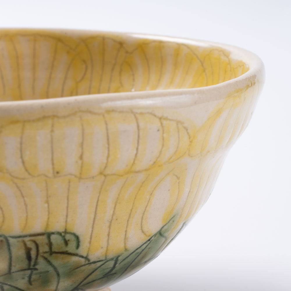 作家 加藤芳平 牡丹花 飯碗(黄) 作家 加藤芳平 陶磁器作家もの