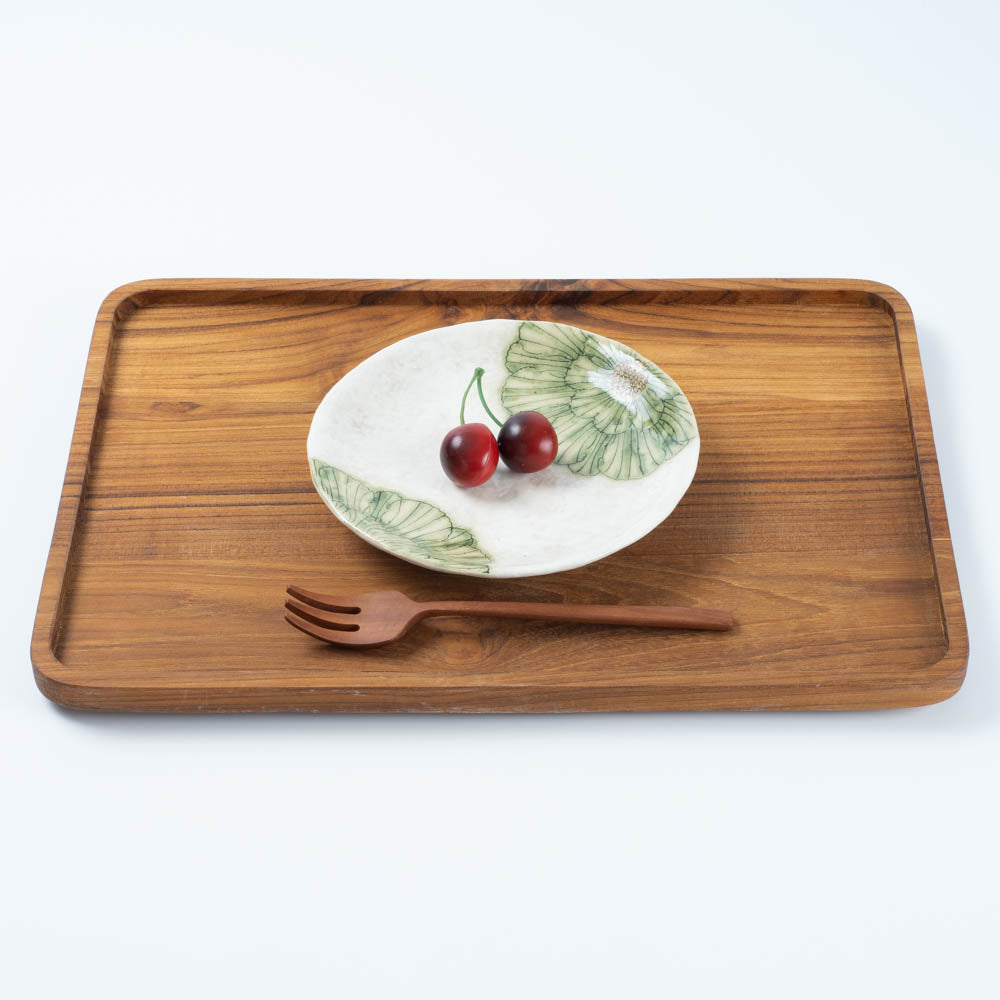 作家 加藤芳平 粉引地 舞牡丹 5.5寸 丸皿(緑) 作家 加藤芳平 陶磁器作家もの