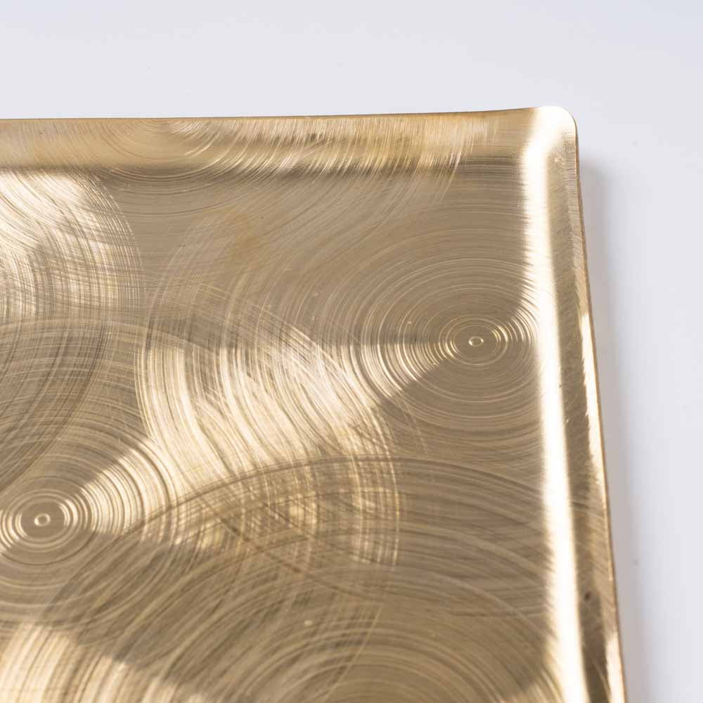 作家 コバヤシユウジ 真鍮波紋 角皿 作家 コバヤシユウジ 金工もの