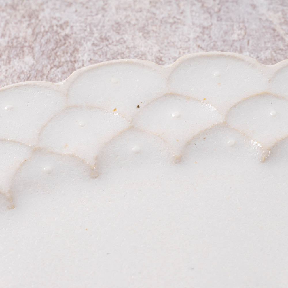 アトリエ野恵 ダリアリム皿S(ホワイト) アトリエ野恵 陶磁器作家もの