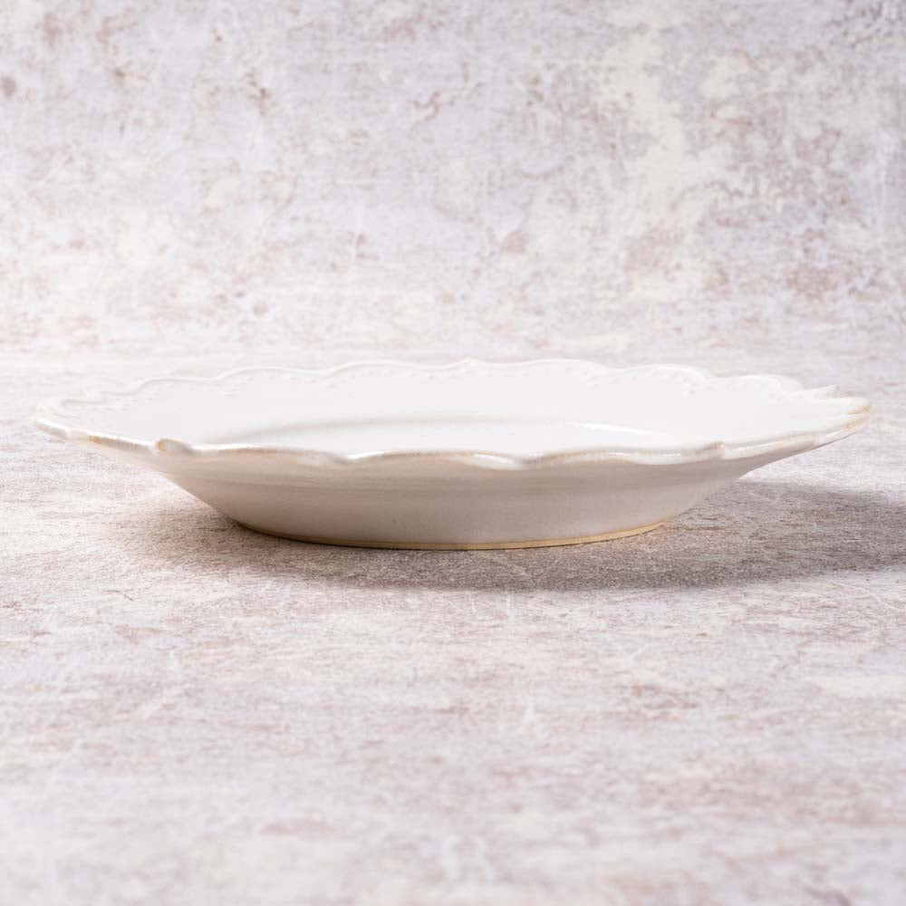 アトリエ野恵 ロココ中皿(ホワイト) アトリエ野恵 陶磁器作家もの