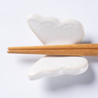 アトリエ野恵 ちょうちょ箸置き(ホワイト) アトリエ野恵 陶磁器作家もの