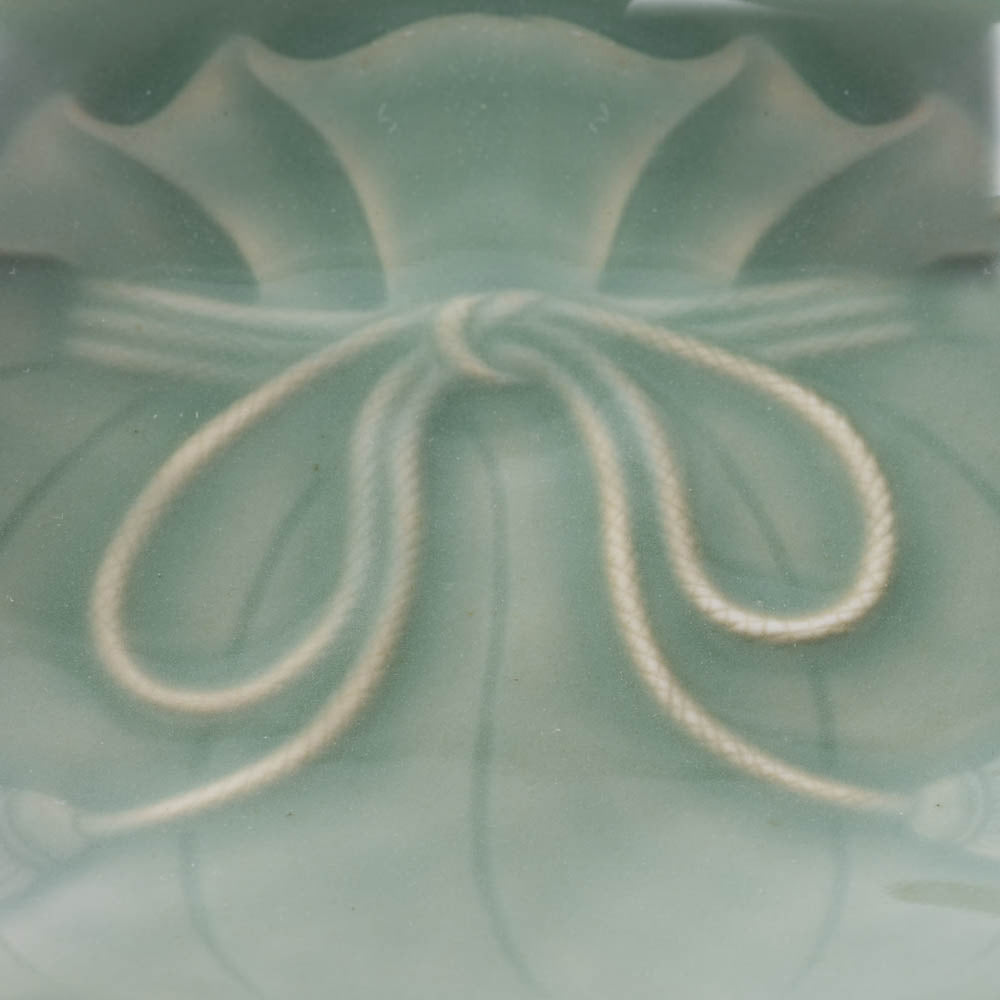 篠山藩窯 王地山陶器所 青磁巾着形小皿 篠山藩窯 王地山陶器所 王地山焼