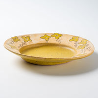 作家 岡村朝子 リム丸皿 中 黄花 作家 岡村朝子 陶磁器作家もの