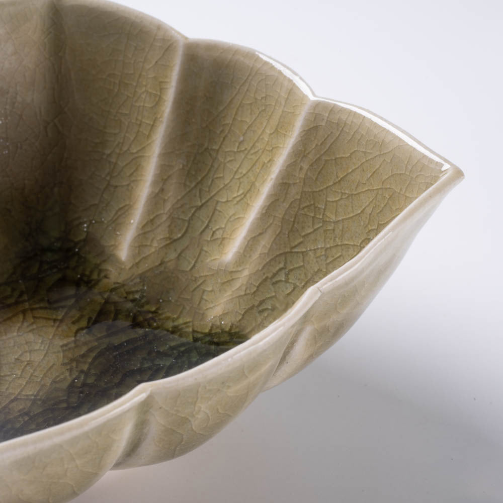 作家 宮田竜司 灰釉菱形鉢(小) 作家 宮田竜司 陶磁器作家もの