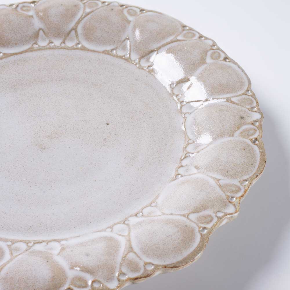 ルリアメ工房 レースカッティングリム ケーキ皿(うのふ白) ルリアメ工房 陶磁器作家もの