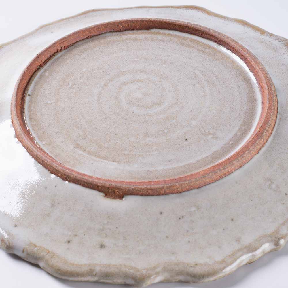ルリアメ工房 レースカッティングリム ケーキ皿(うのふ白) ルリアメ工房 陶磁器作家もの