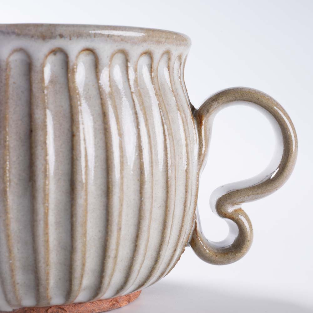 ルリアメ工房 しのぎマグ(うのふ白) ルリアメ工房 陶磁器作家もの