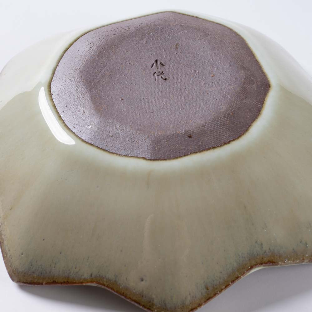 小代焼 小代本谷ちひろ窯 しのぎ八角鉢 白 小代焼 小代本谷ちひろ窯 小代焼