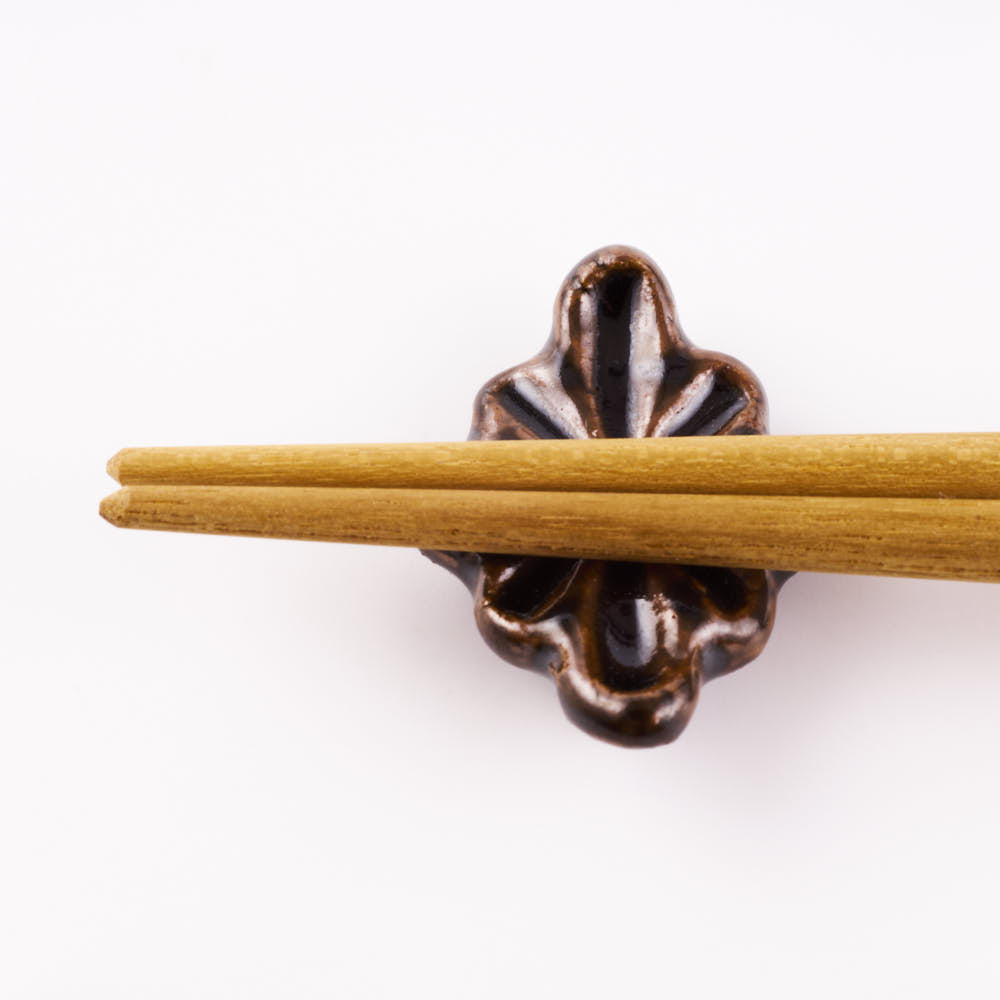 作家 笠原良子 箸置き 菱 作家 笠原良子 陶磁器作家もの