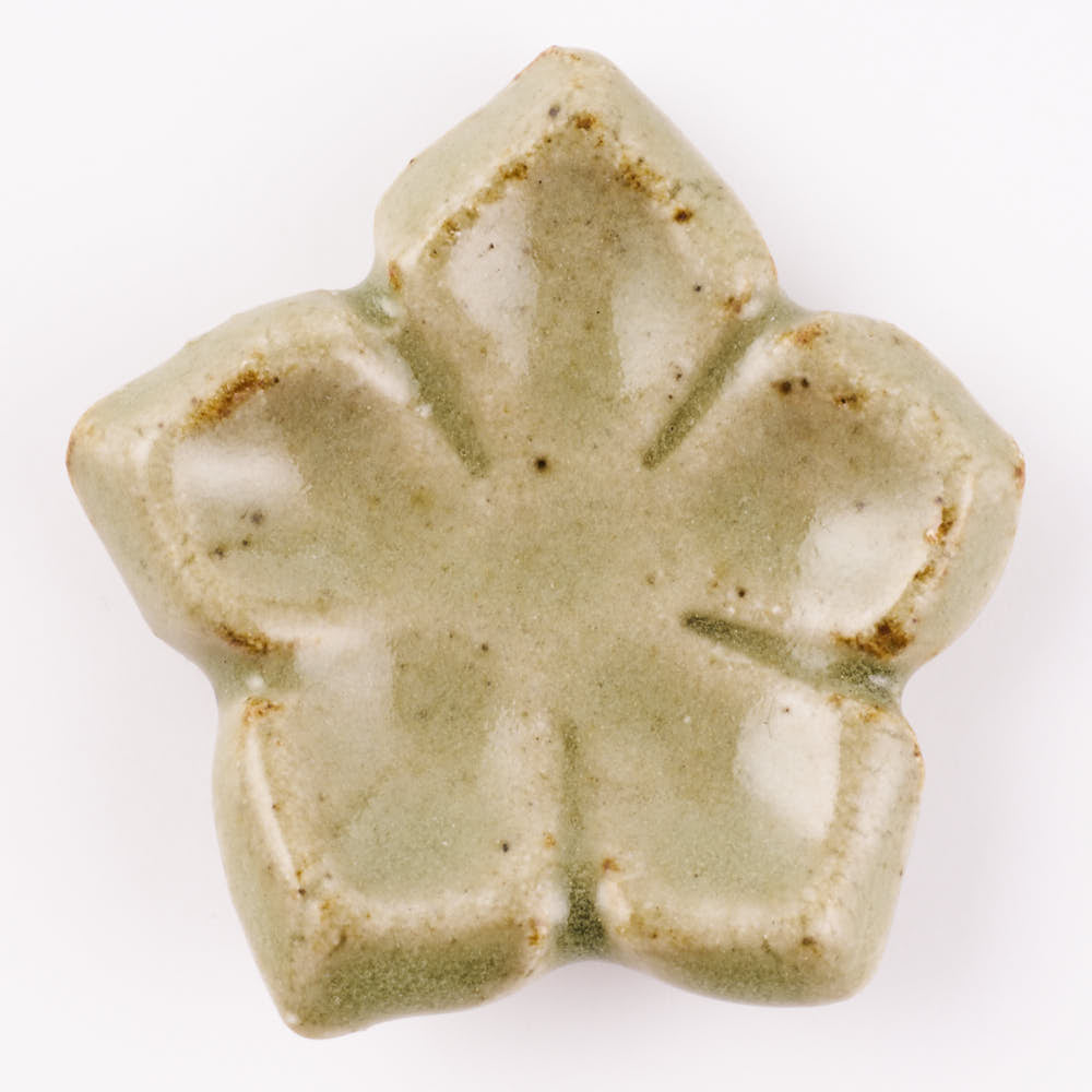 作家 笠原良子 箸置き 桔梗 ¥660 大人の焼き物