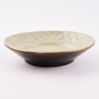 作家 笠原良子 地釉花文リム鉢 7寸 作家 笠原良子 陶磁器作家もの