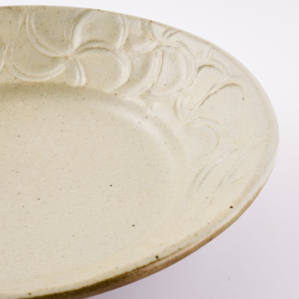 作家 笠原良子 地釉花文リム鉢 7寸 作家 笠原良子 陶磁器作家もの