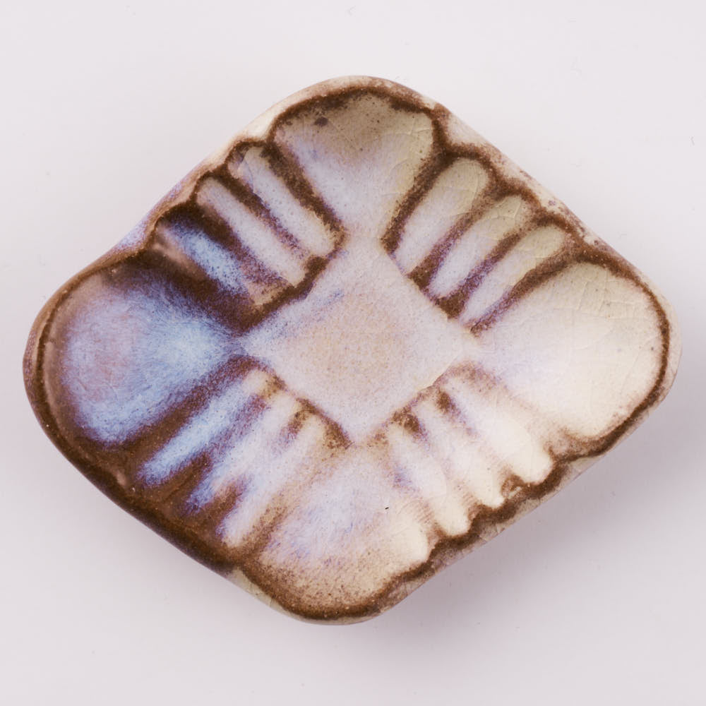 萩焼 松光山 菱形菊花箸置き 粉引紫 萩焼 松光山 萩焼