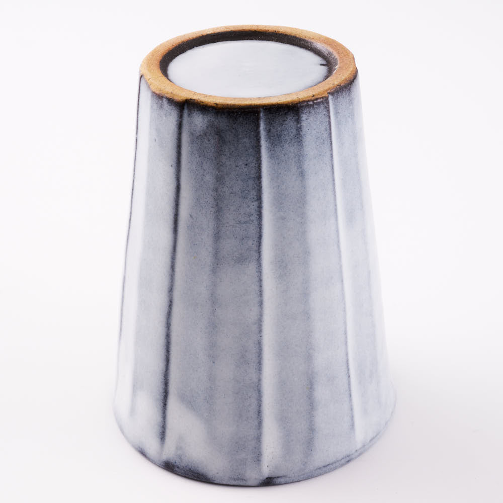 萩焼 松光山 しのぎフリーカップ(小) グレー 萩焼 松光山 萩焼