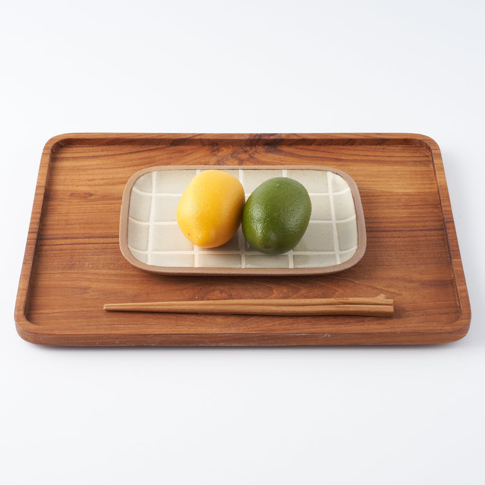 やちむん 一翠窯 長方皿(中) タイル 白(キビ灰) やちむん 一翠窯 やちむん